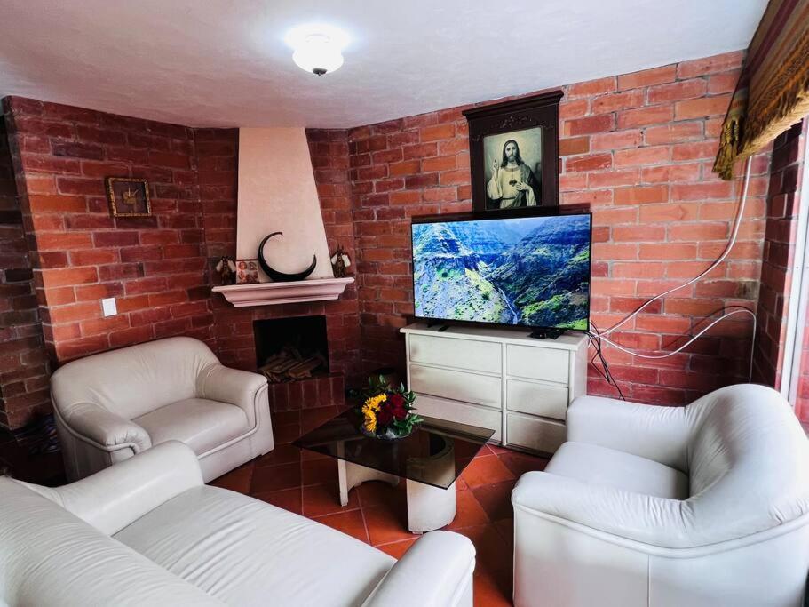 Hermosa Casa , Con Parqueadero En Rionegro Cerca Al Aeropuerto Βίλα Εξωτερικό φωτογραφία