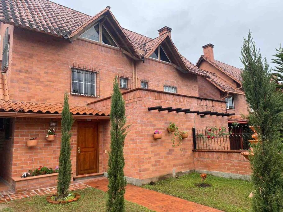 Hermosa Casa , Con Parqueadero En Rionegro Cerca Al Aeropuerto Βίλα Εξωτερικό φωτογραφία