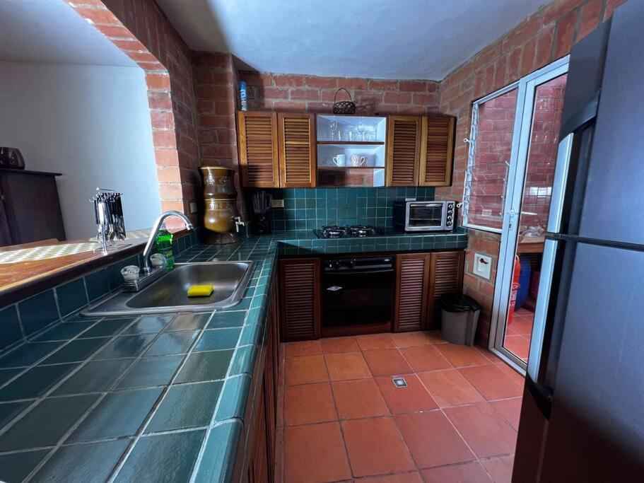 Hermosa Casa , Con Parqueadero En Rionegro Cerca Al Aeropuerto Βίλα Εξωτερικό φωτογραφία