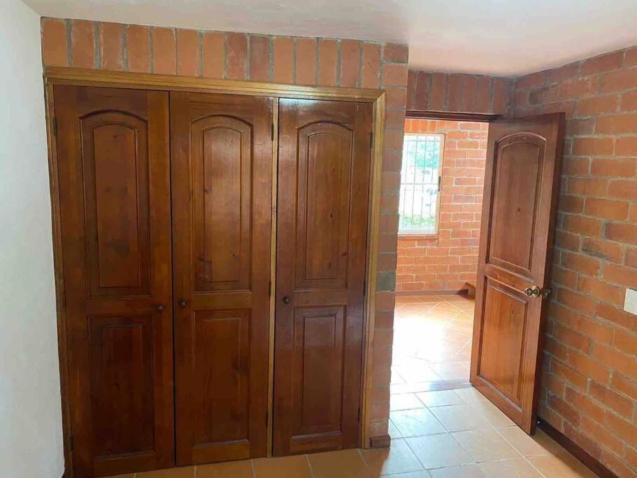 Hermosa Casa , Con Parqueadero En Rionegro Cerca Al Aeropuerto Βίλα Εξωτερικό φωτογραφία